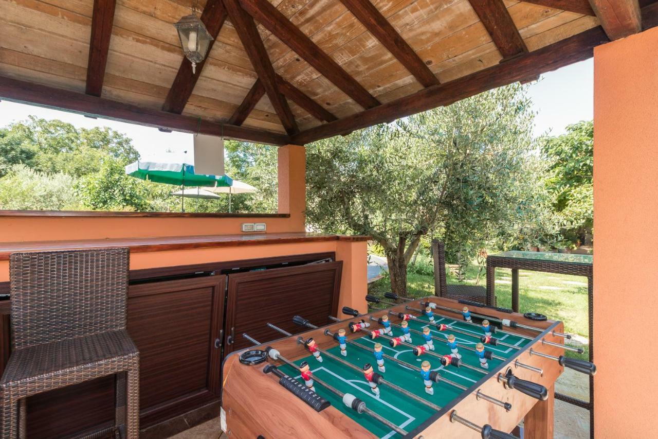 Country House Apartments Pula Exterior photo